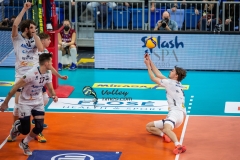 34E6E802-92E5-4E8D-BB62-58C4A27B0976