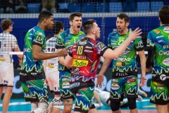 62DABC7E-75A1-42BE-89A4-6FC8B282B921