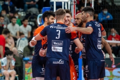 FDD652E4-E01A-4225-AA9A-712409F380FA