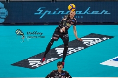 11CF96F2-CEA0-4FEC-9A47-44CEB57C31FF