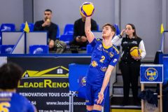 542EDBB8-DE80-4A27-B122-4BD836FFE633