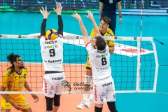 1D387A45-08BE-43B2-93AA-86D713740441