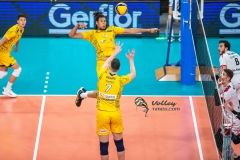 5D86756F-3675-4B51-AD5A-F2125762F3AA