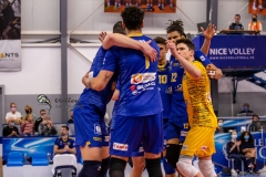 7D81B8BD-2064-433B-89ED-7E970374ECD3