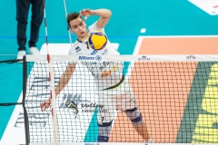 DC09DD28-EF4A-410F-B425-BDC07C6AC7C4