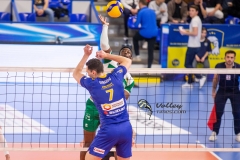 09A9FFC9-BAA1-49FA-87CB-CA270741A7E5