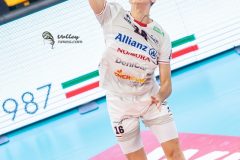 5454BE0B-72FF-4631-B285-E0AEAFC85376
