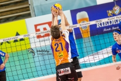 AAC153B8-907F-42BE-8BCA-BC004DEBA1A6