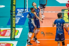 98BFDEB2-346A-4AAA-AC52-59835EEEAC01