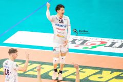 D239723E-3331-48F1-96FF-9A8D61EAFC9E
