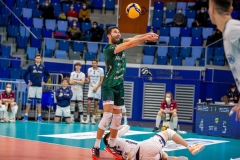 6AC120AB-A519-4BB1-B7C3-9844704F0DE0