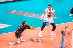 7B50FCB5-4BAC-4FB6-BF17-7CAD44C9A3C1