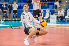 DA47A045-223D-4FE5-94D3-6561DA55EEFC