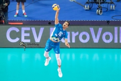 B0AA8B82-D94C-469D-A378-9117C7DF2F92