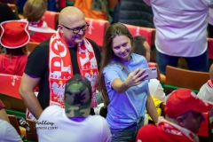 FB4E0075-91B0-492D-909B-1BAB61D0300C