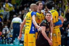 70B521A6-4529-4369-9F1D-491290FCADA6