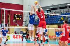 5A3CFF11-DFDD-4999-92A5-325AE06F9725