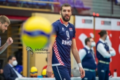 B9092429-FCB0-4EB4-A789-F6082AF9DA80