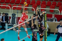 79E19DF3-48AB-41AD-BE79-37FEA36BDDBE