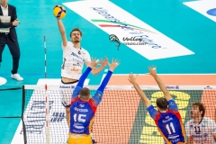 88929EC8-7E3A-4324-9D26-3FA804AC3FF8