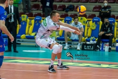 E4D97035-628B-449E-91DF-5F08C8EDCDB6