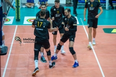 F87EEFC4-3287-458C-8D61-6A4BBC9E9384