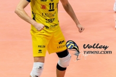 0D6DC340-D36B-4CD3-8251-CAE51EE8DDFE