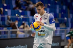 B454C44F-0C04-499C-8C46-43F9C6AC1680