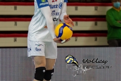FC85BA1B-B79B-471E-84B7-454F5CBABE4A
