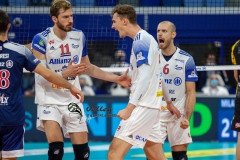 0E643FCB-9B7F-4DAA-A877-03F08C185E12