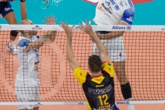 3A2D4F0B-DD3E-4832-B770-518C4530D38A