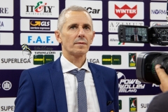 DAD142B1-A2FC-4805-95C0-404BE7CFF591