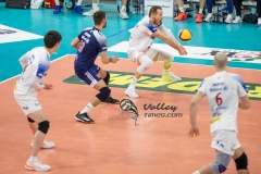 E86ECFD9-9A42-43FC-83C8-3968708205EB