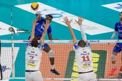 2C1EE961-EE87-4CFD-BD66-ECC579FA6582