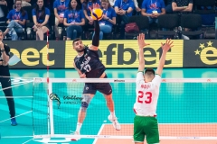 3BDA76FE-16B8-48DE-B003-0BDEABBEAC96